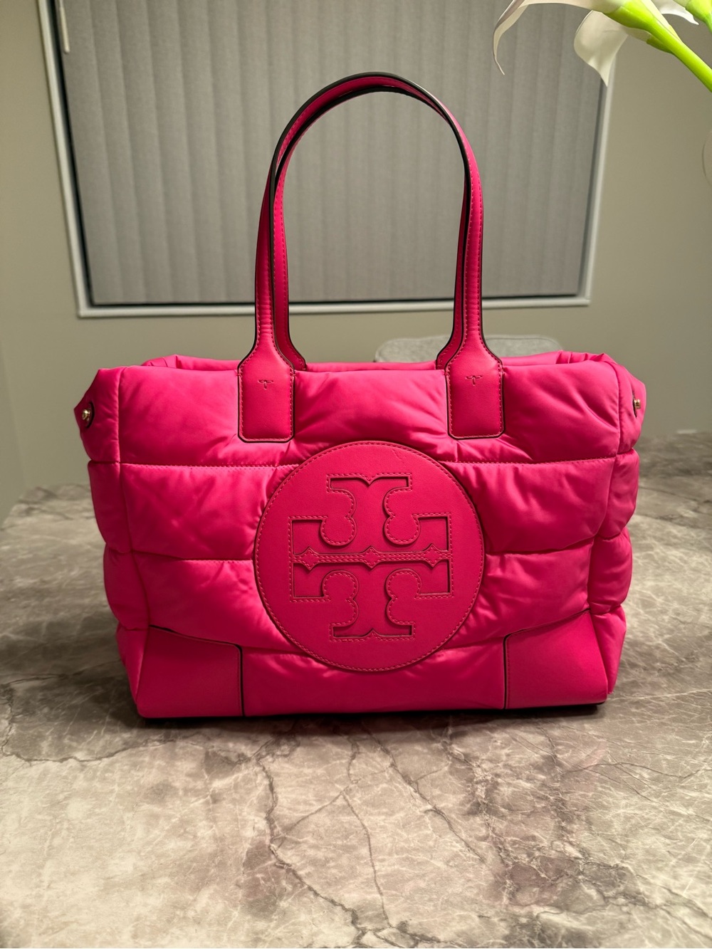 NEW WITHOUT TAGS Tory Burch Ella  Puffer Tote